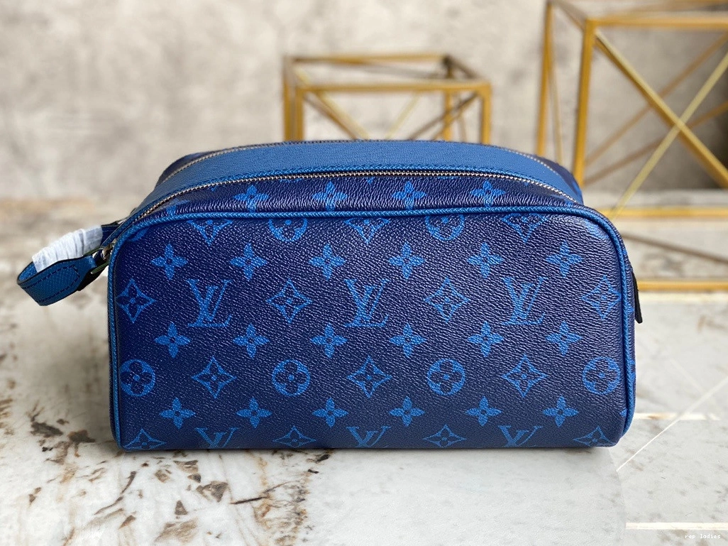 Cheap POUCH KIT LOUIS TOILET DOPP VUITTON 0726